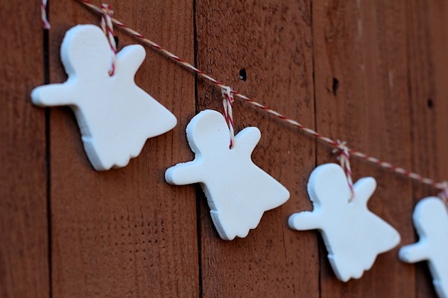 Glowing Clay Ghost Garland