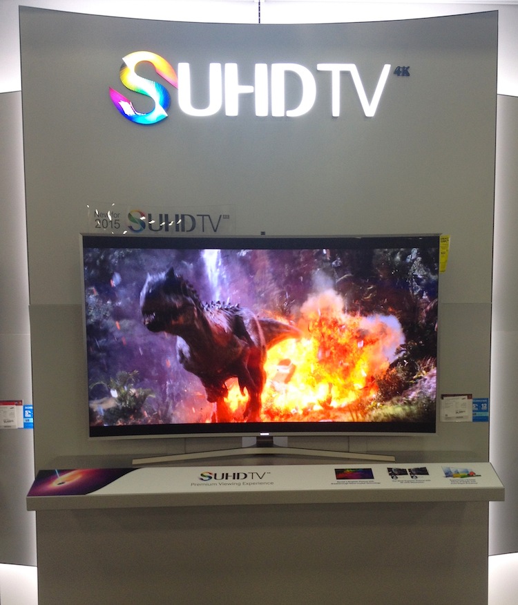 Jurassic World on Samsung SUHD TV at Best Buy