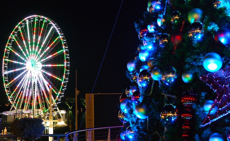 National Harbor Christmas tree and the Capital Wheel