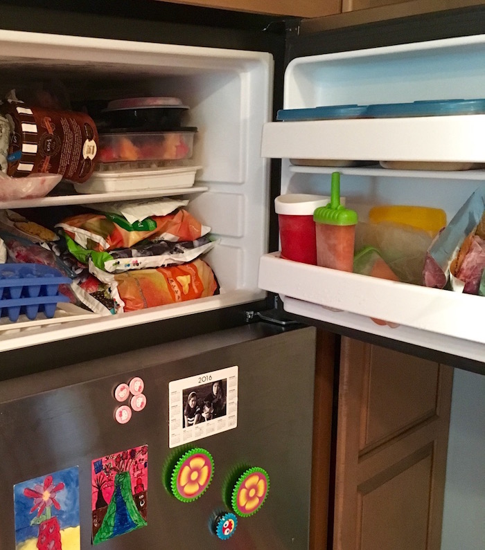 GE Top-Freezer Refrigerator